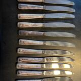 Box of 12 silver-plated knives
