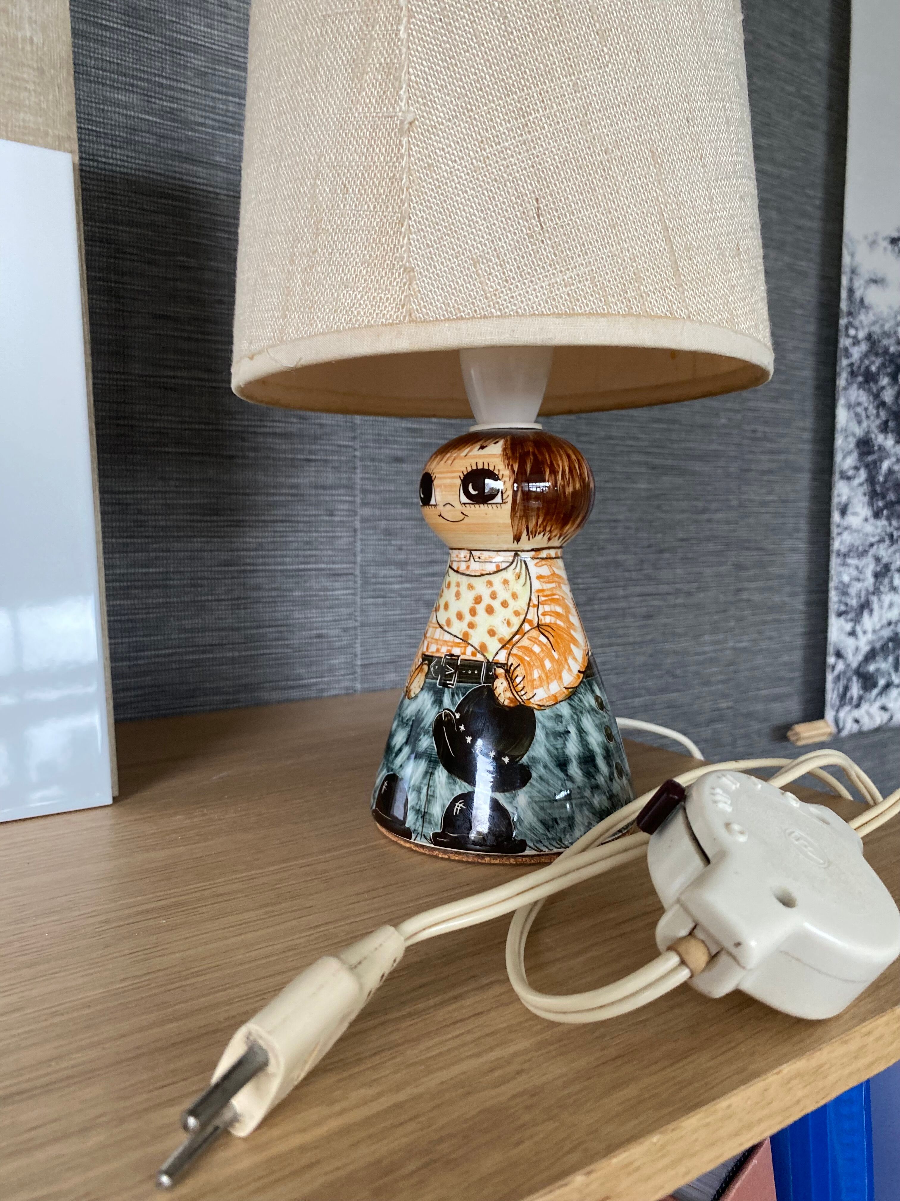 Lampe cow girl jersey pottery