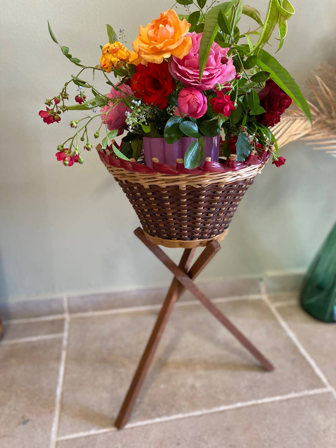 Vintage plant stand