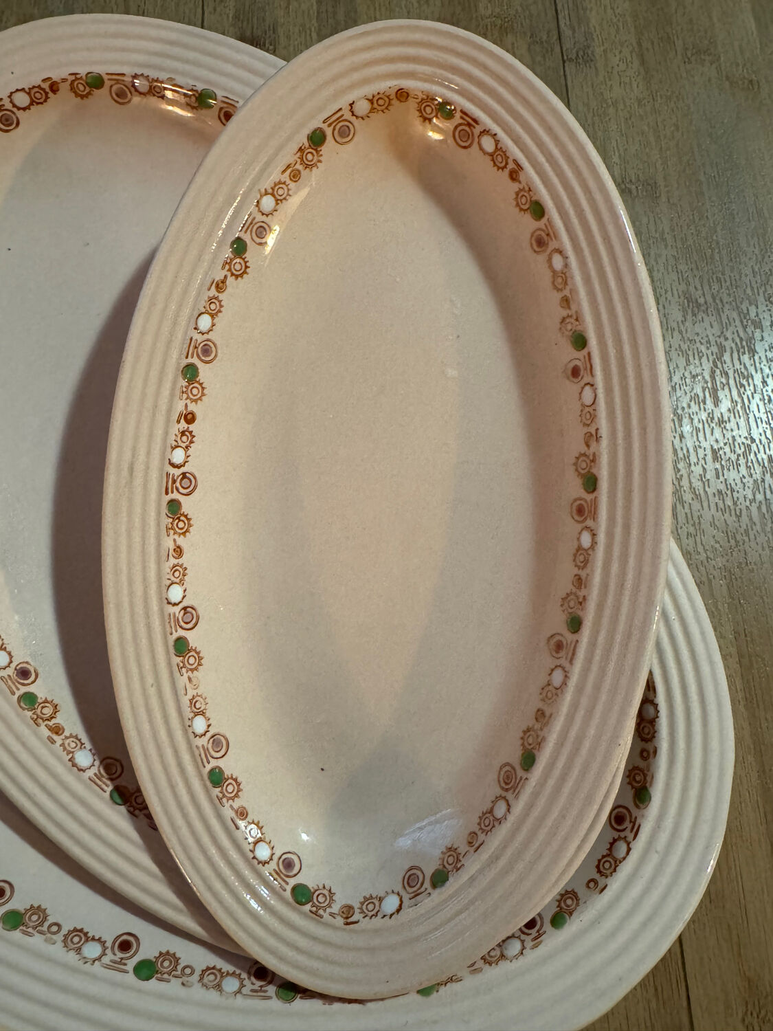 Trio de plats ovales Longwy – modèle Betty.