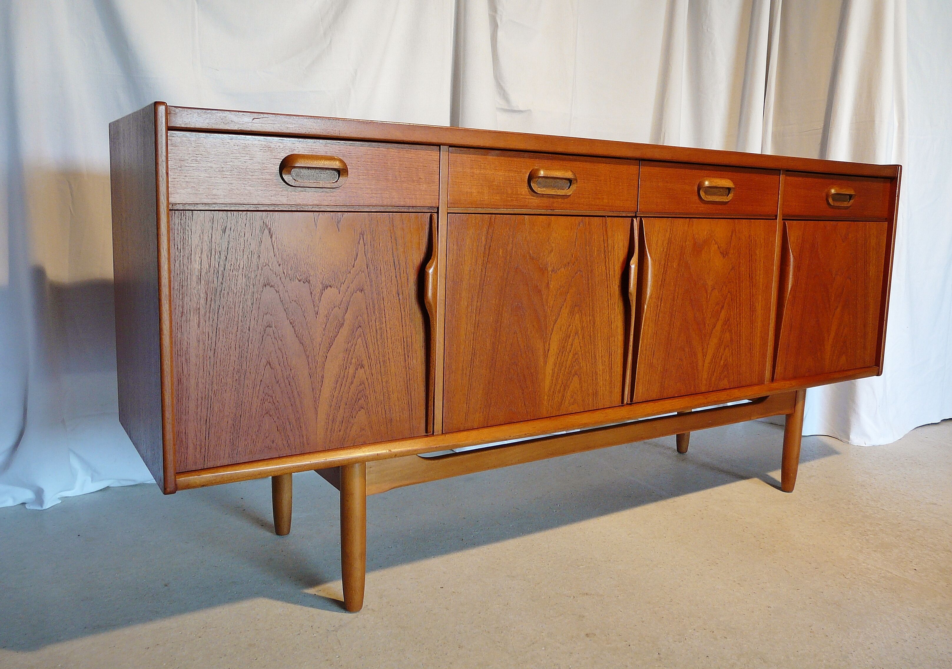 Scandinavian teak line