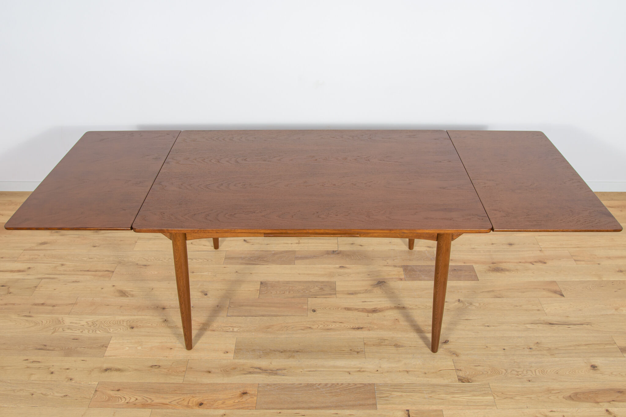 Mid Century Danish Extendable Oak Dining Table, 1960s