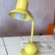 Lampe à poser de bureau jaune