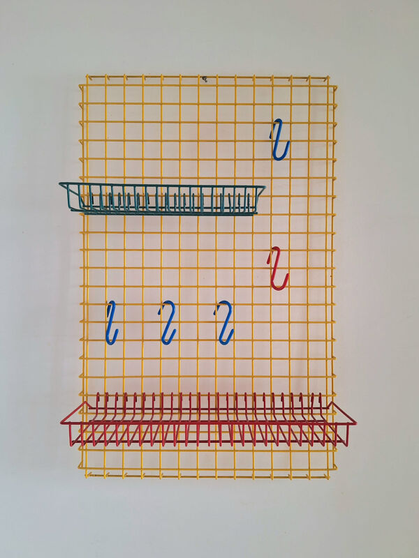 Organisateur vintage, grille de rangement, armoire murale