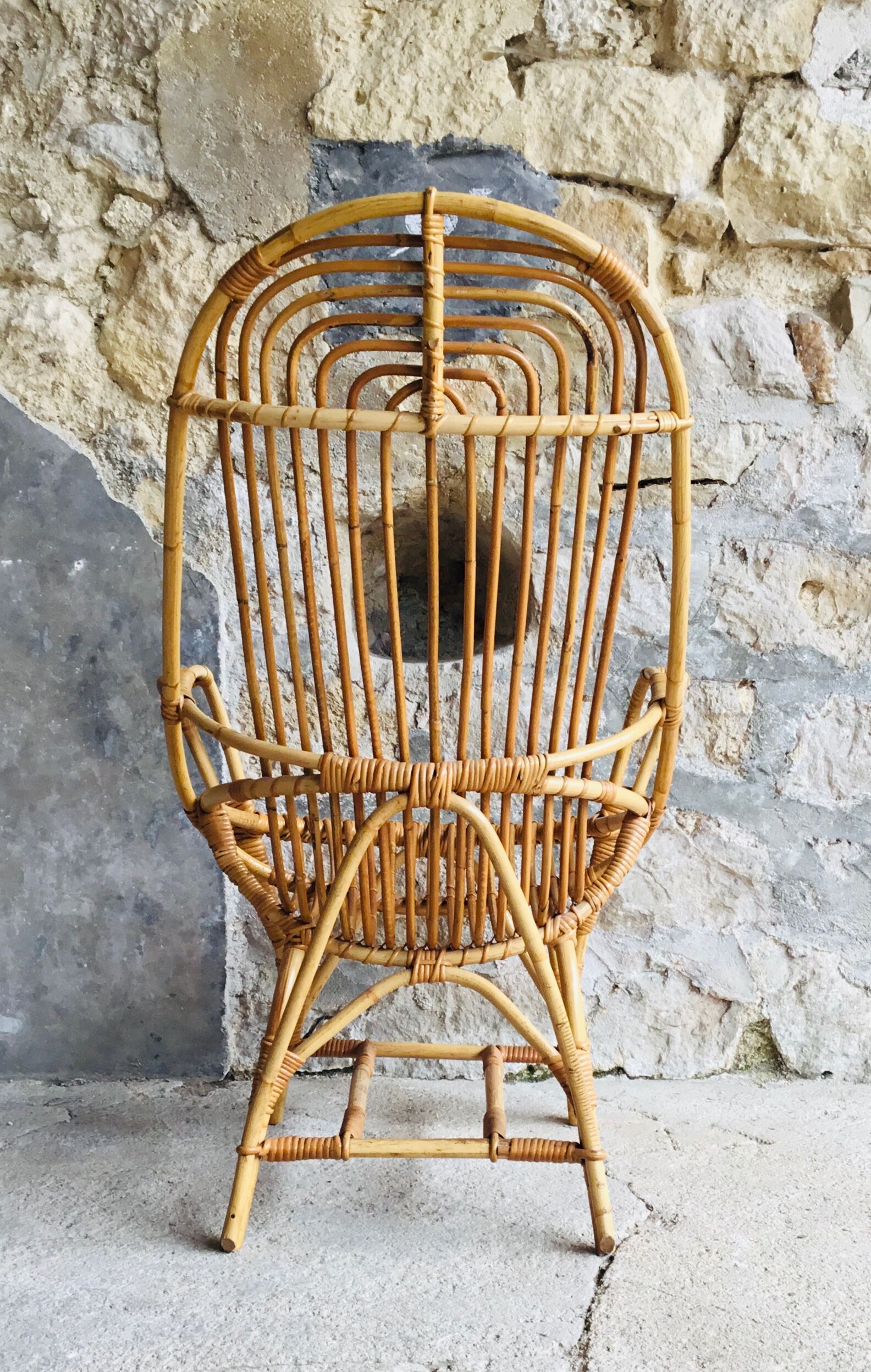 Large rattan armchair with armrests - vintage 1960