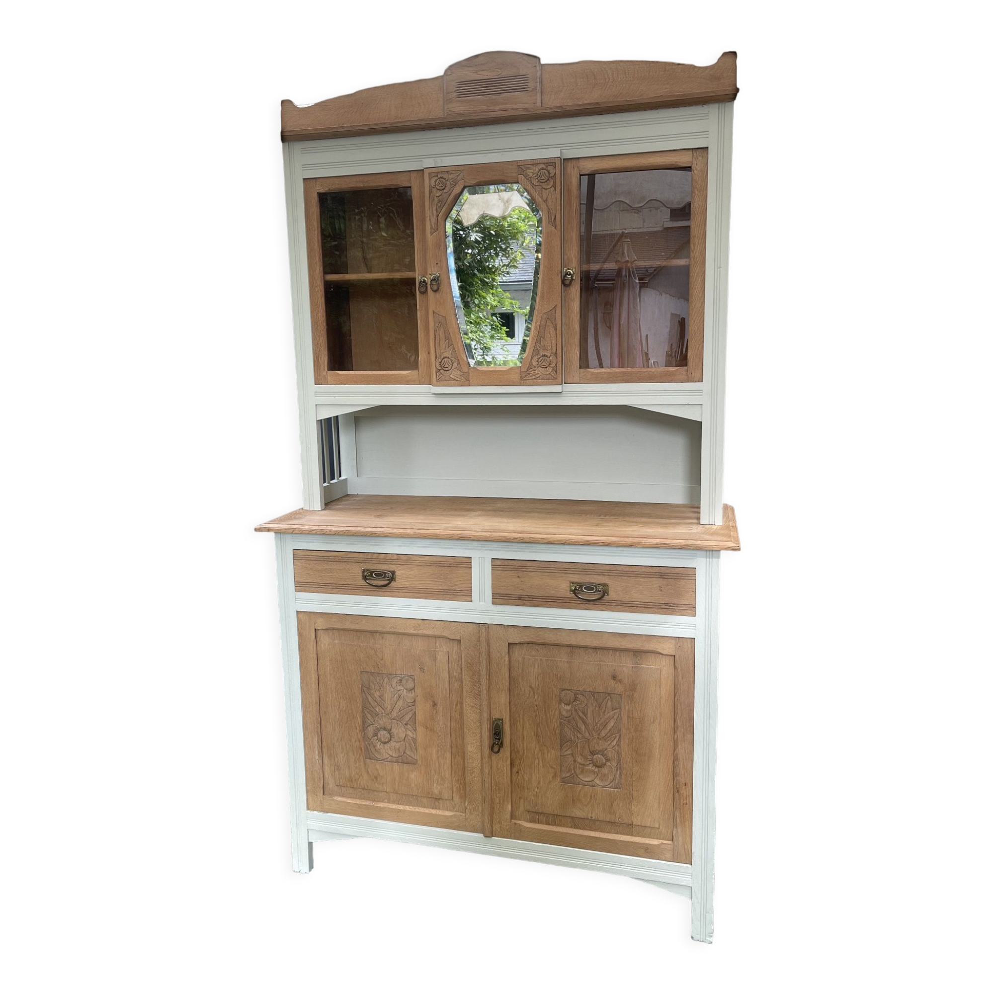 Art deco kitchen sideboard