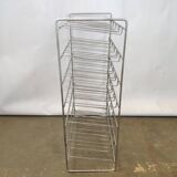 Metal bottle shelf locker