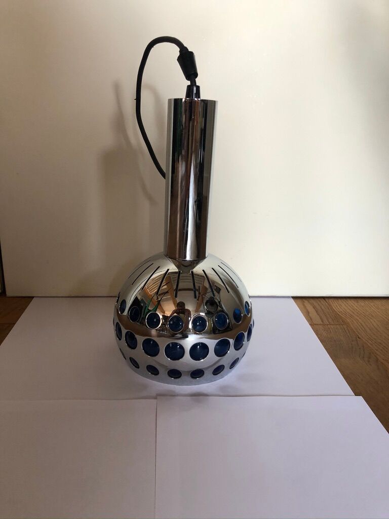 Hanging spage blue age