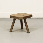 Tabouret en chêne primitif Wabi Sabi antique
