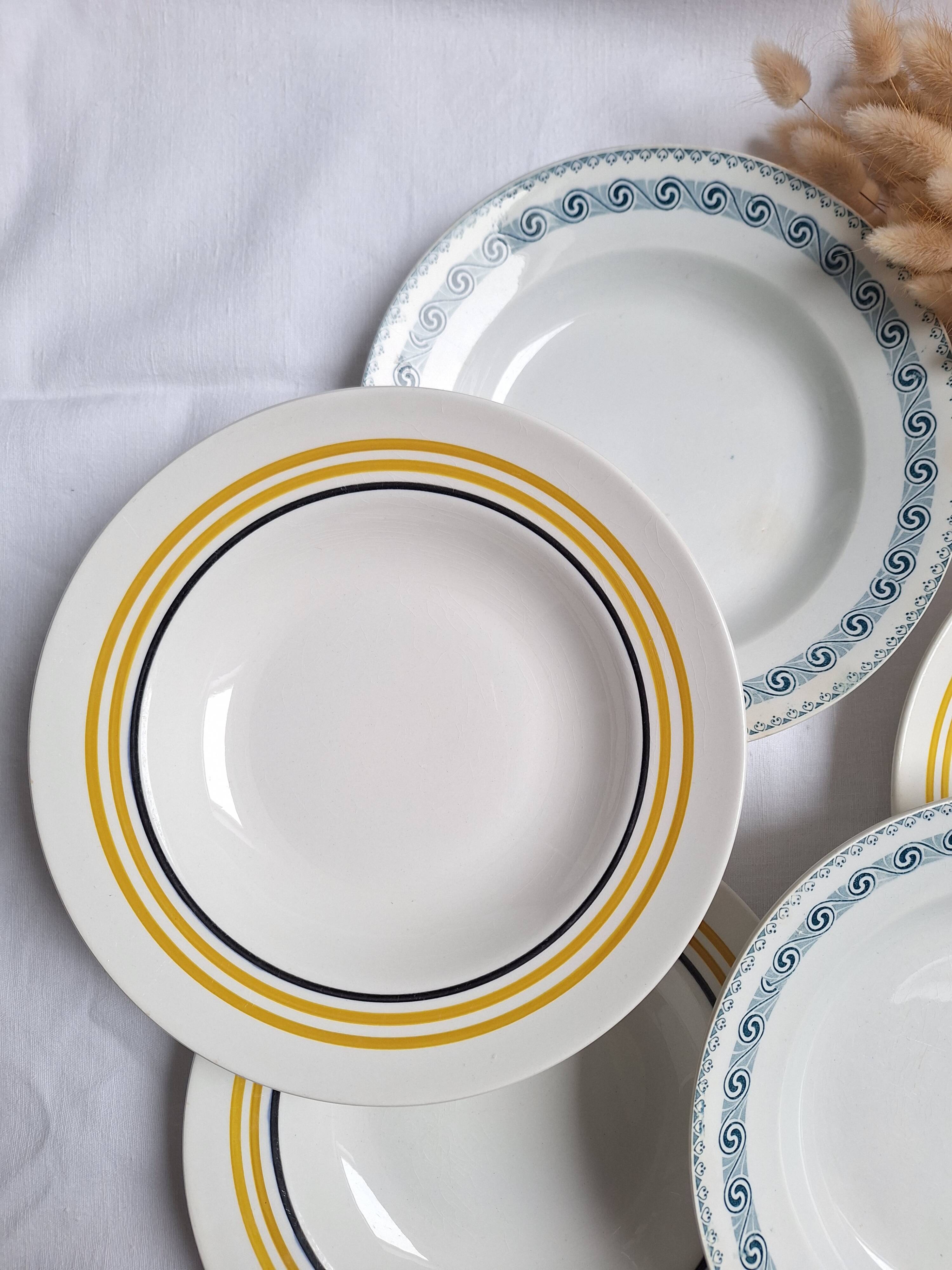 St Amand and Moulin des Loups soup plates