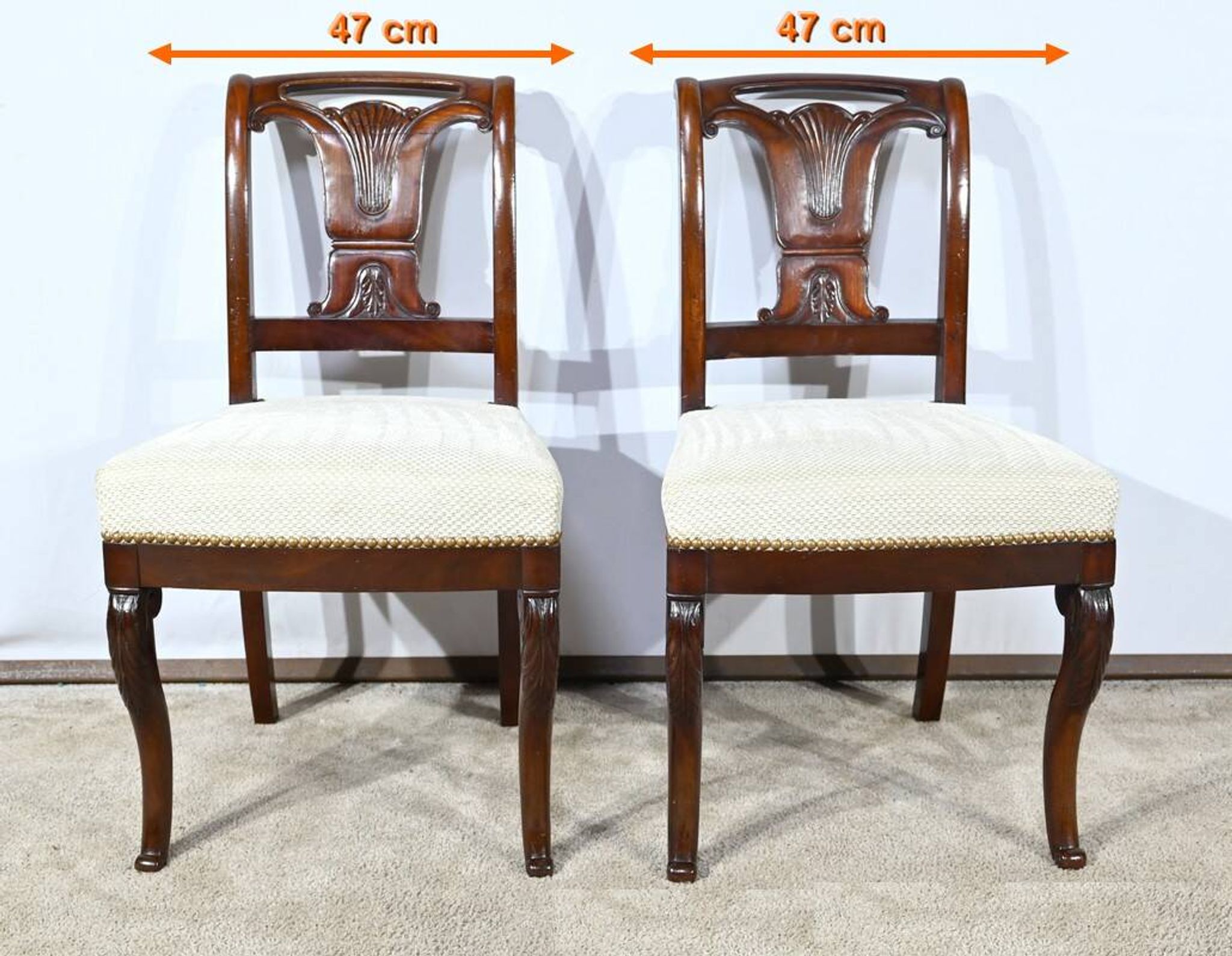 Suite of 5 Cuban Mahogany Chairs, Restoration Period – Early 19th Century