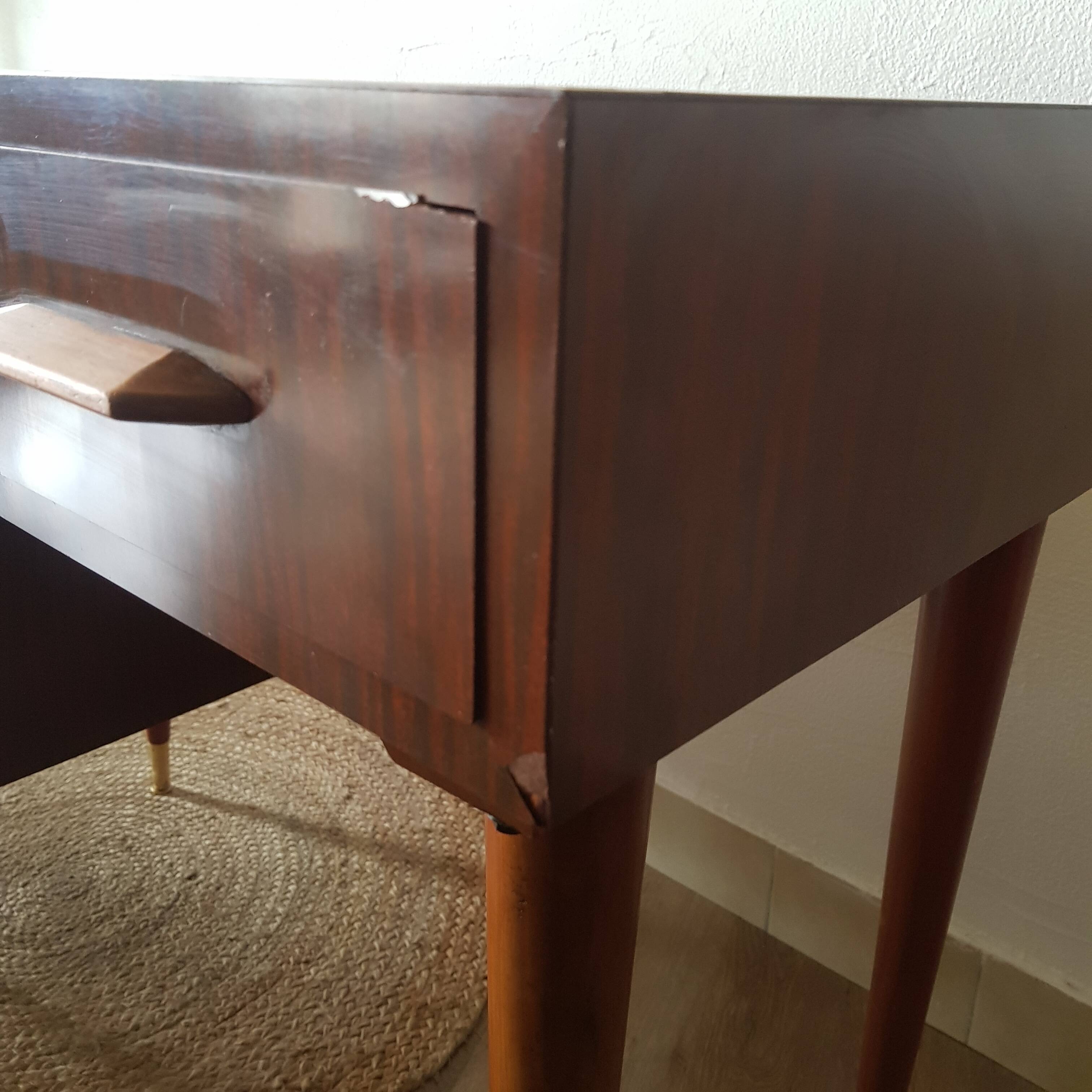 60' desk