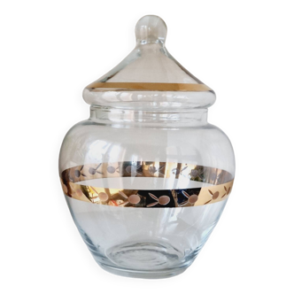 Blown and chiseled glass candy box