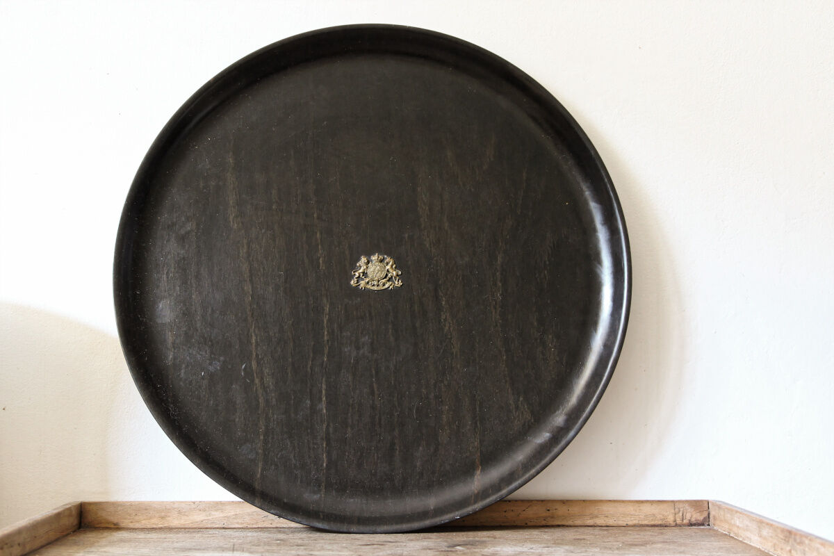 Service tray "Honi soit qui mal y pense"