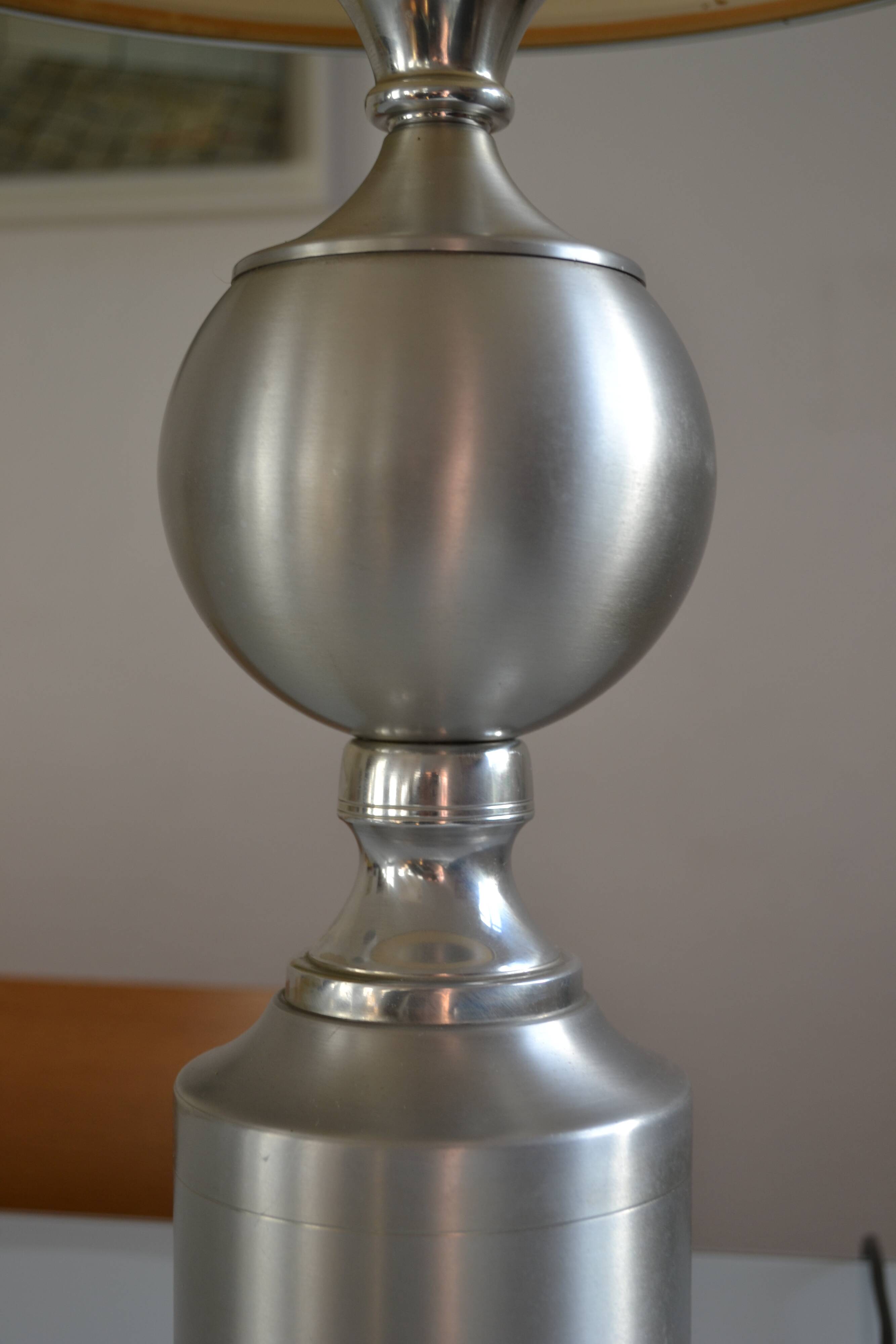 See delmas lamp 70's with fabric and metal lampshade