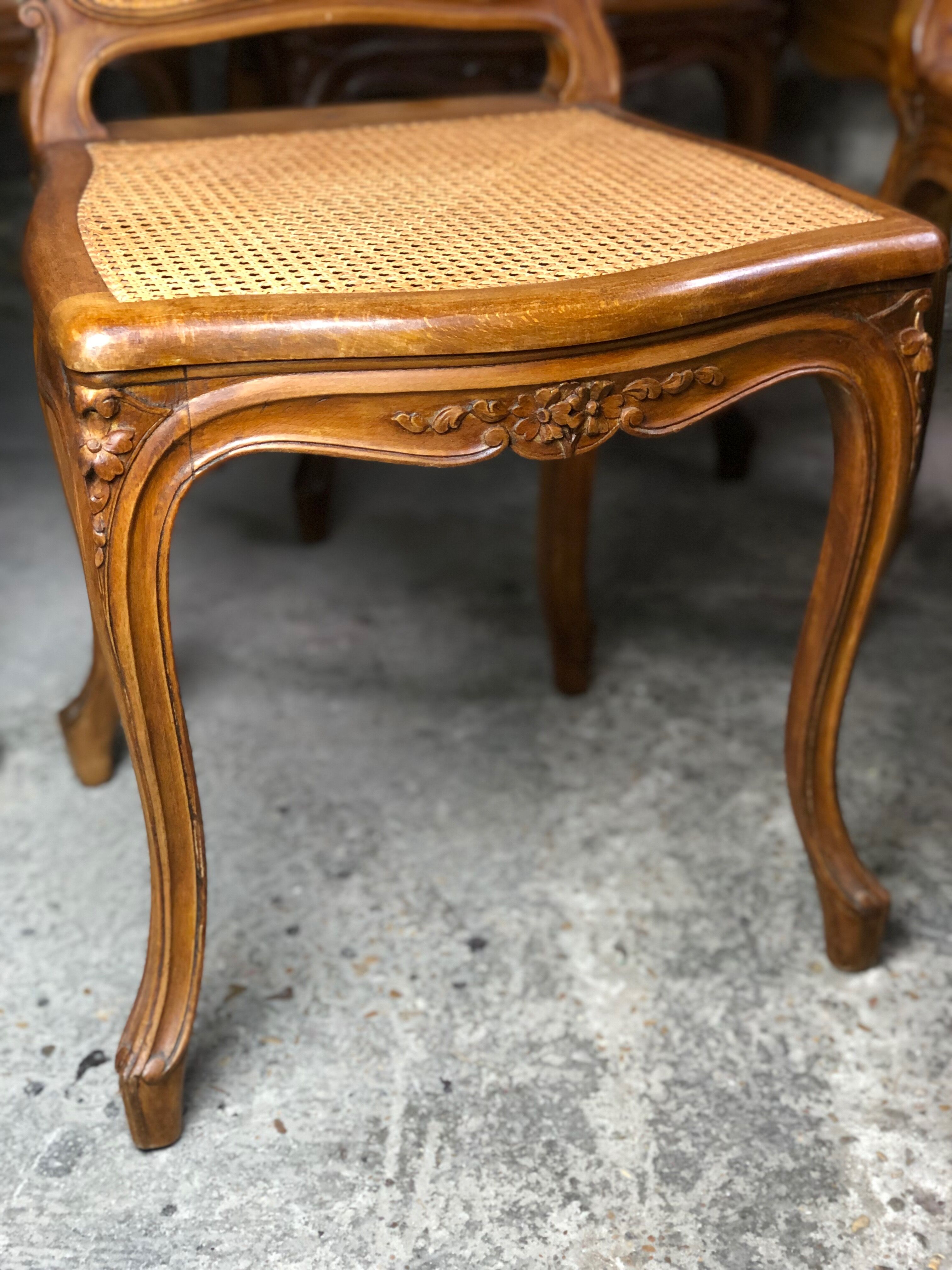 Chairs (lot of 6) Louis XV style in solid walnut caned 1940