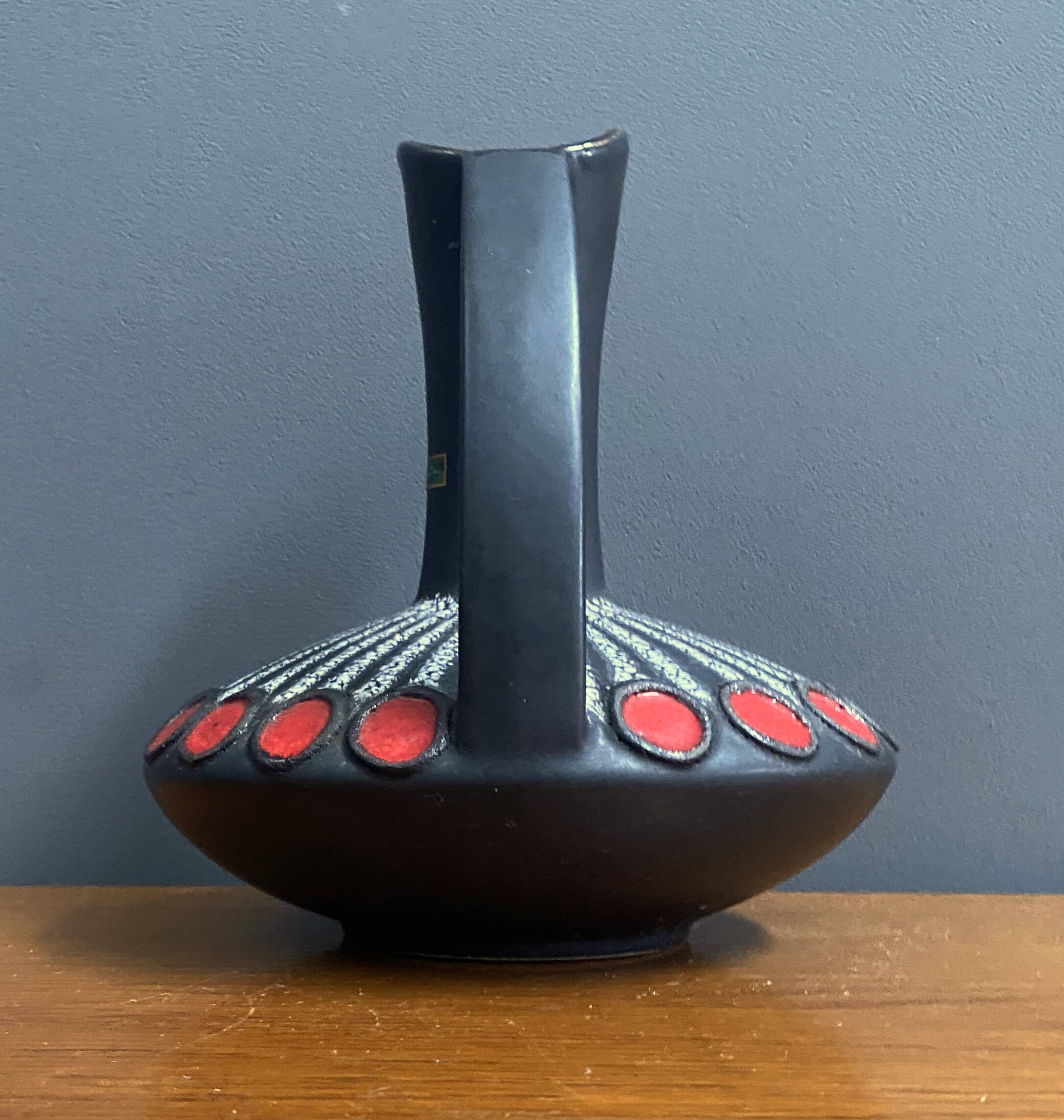UFO shape Schlossberg west Germany vase