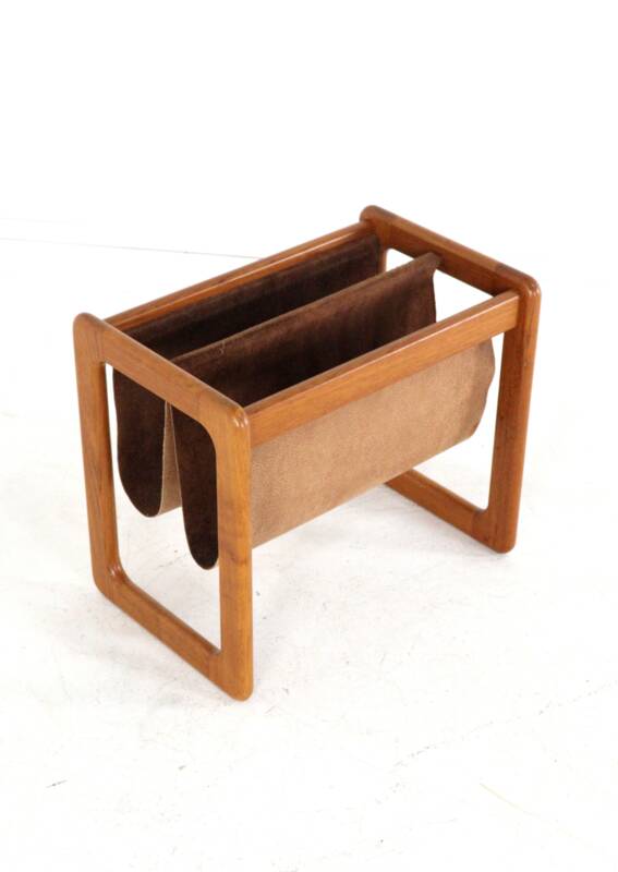 Vildbjerg Møbelfabrik magazine holder - danish design