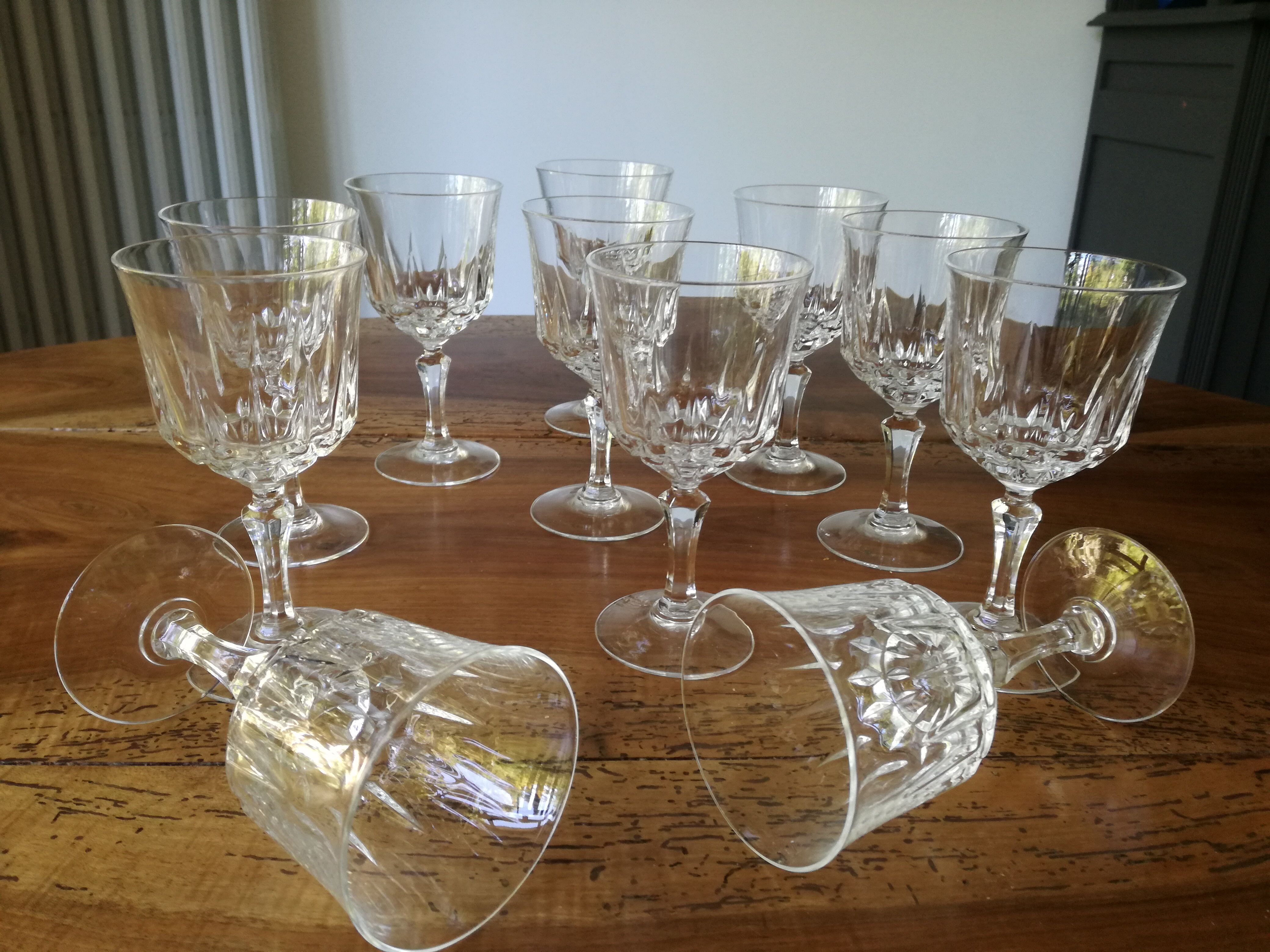 11 crystal wine glasses