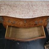 Louis XV style curved chest of drawers in marquetry