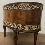 Jardinière en acajou de style louis xvi
