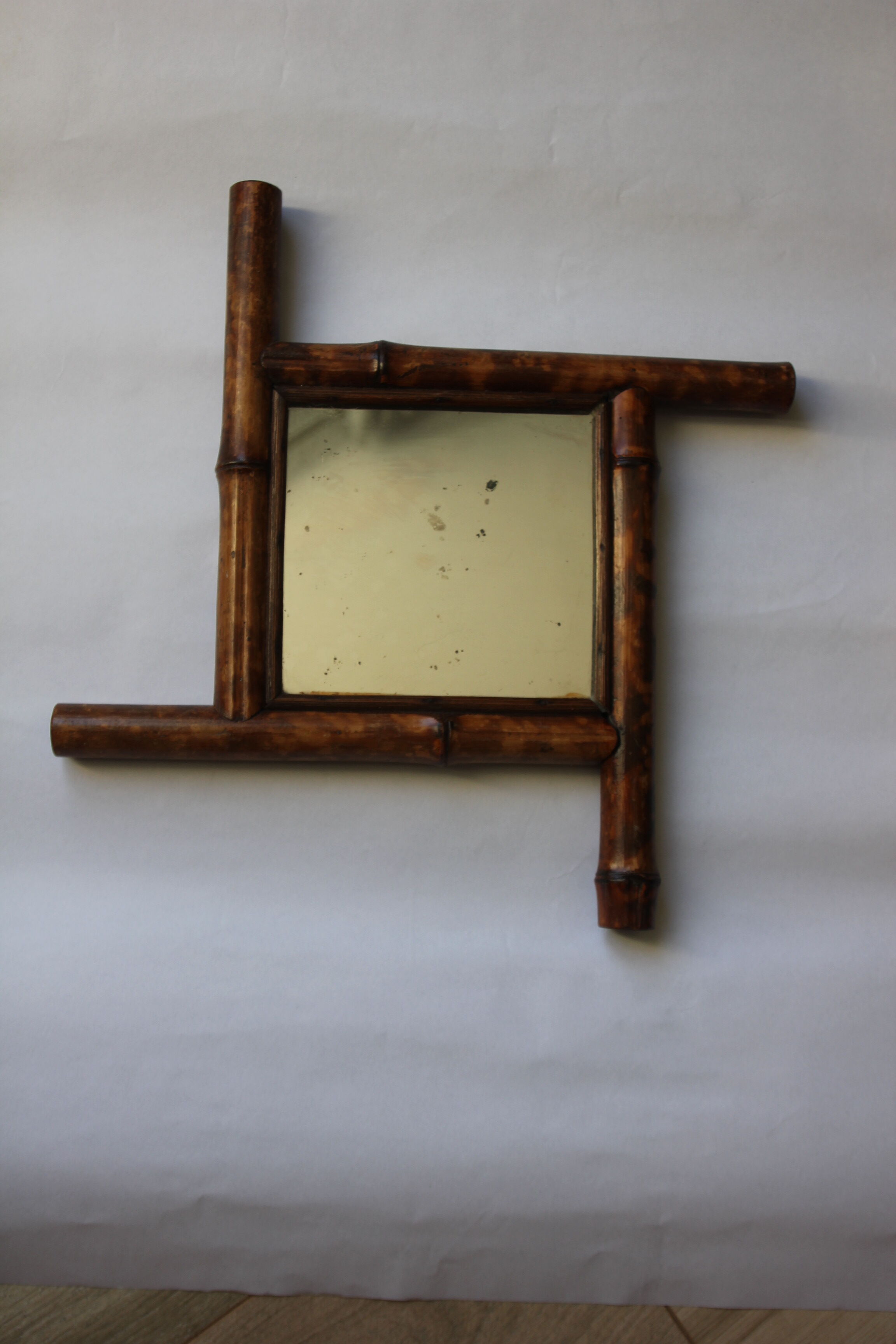 Square bamboo mirror 38x38cm