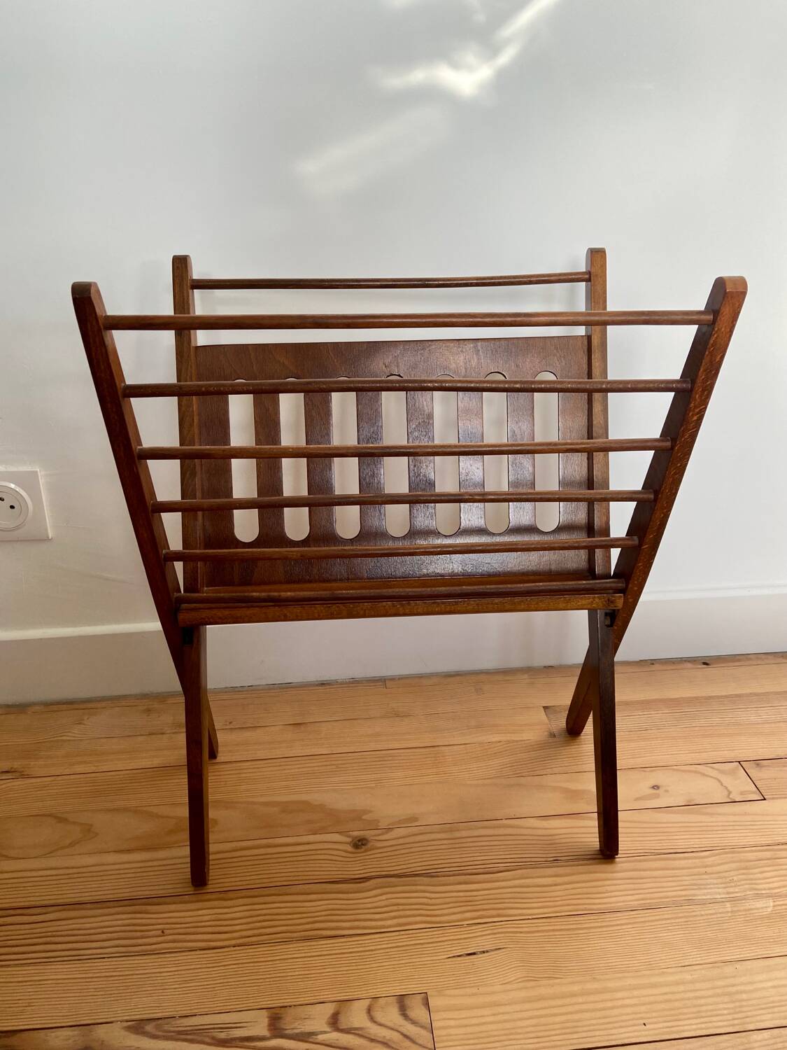 Scandinavian magazine rack