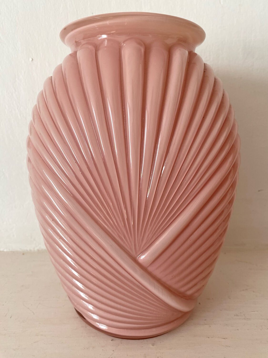Draped vase from the 1980s by Anchor Hocking.