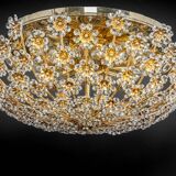 Small delicate ceiling light in gilded brass and cut glass in the shape of flowers by Palwa, Germany, 1970s.