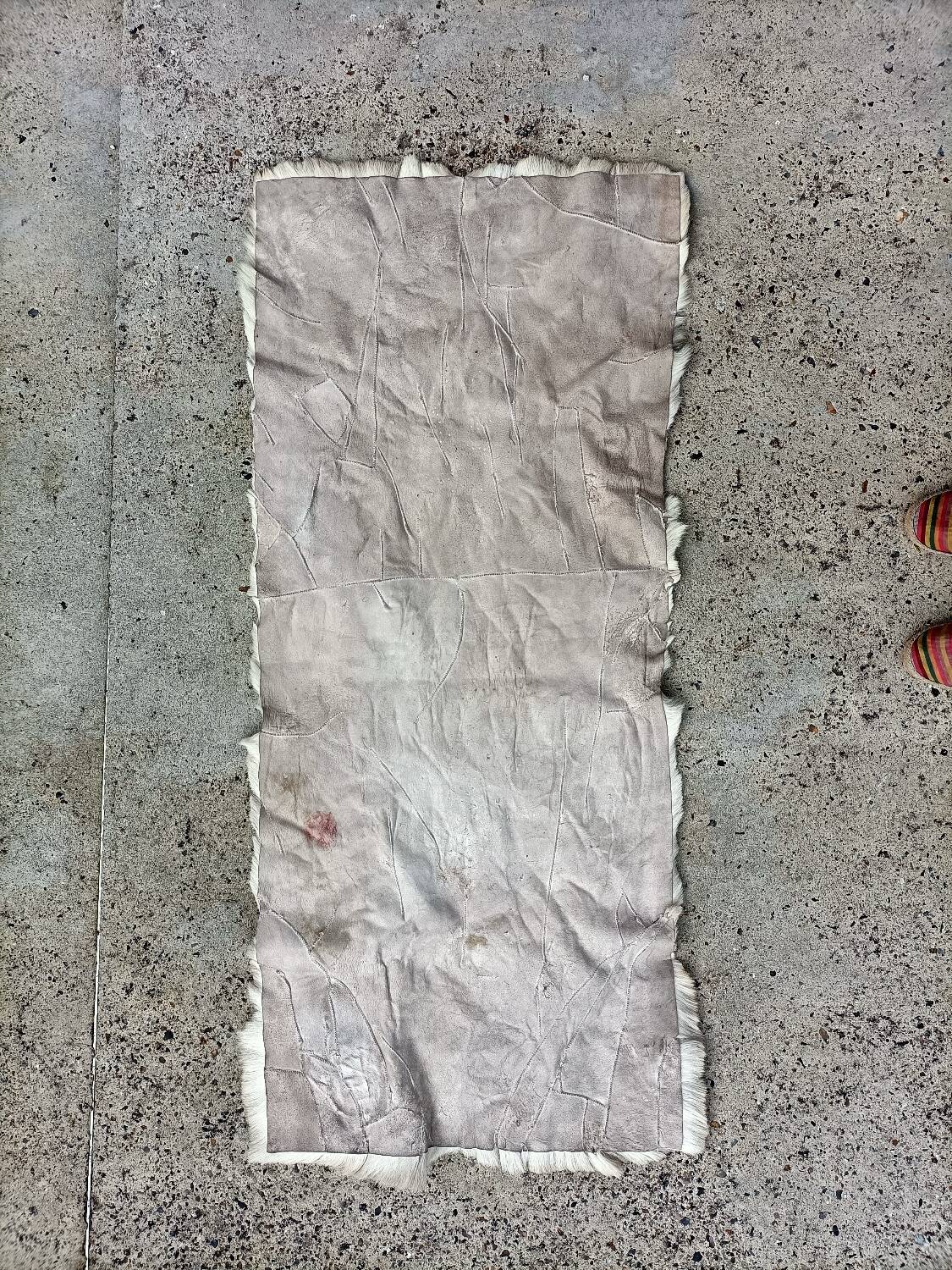 Tapis peau de bête rétro