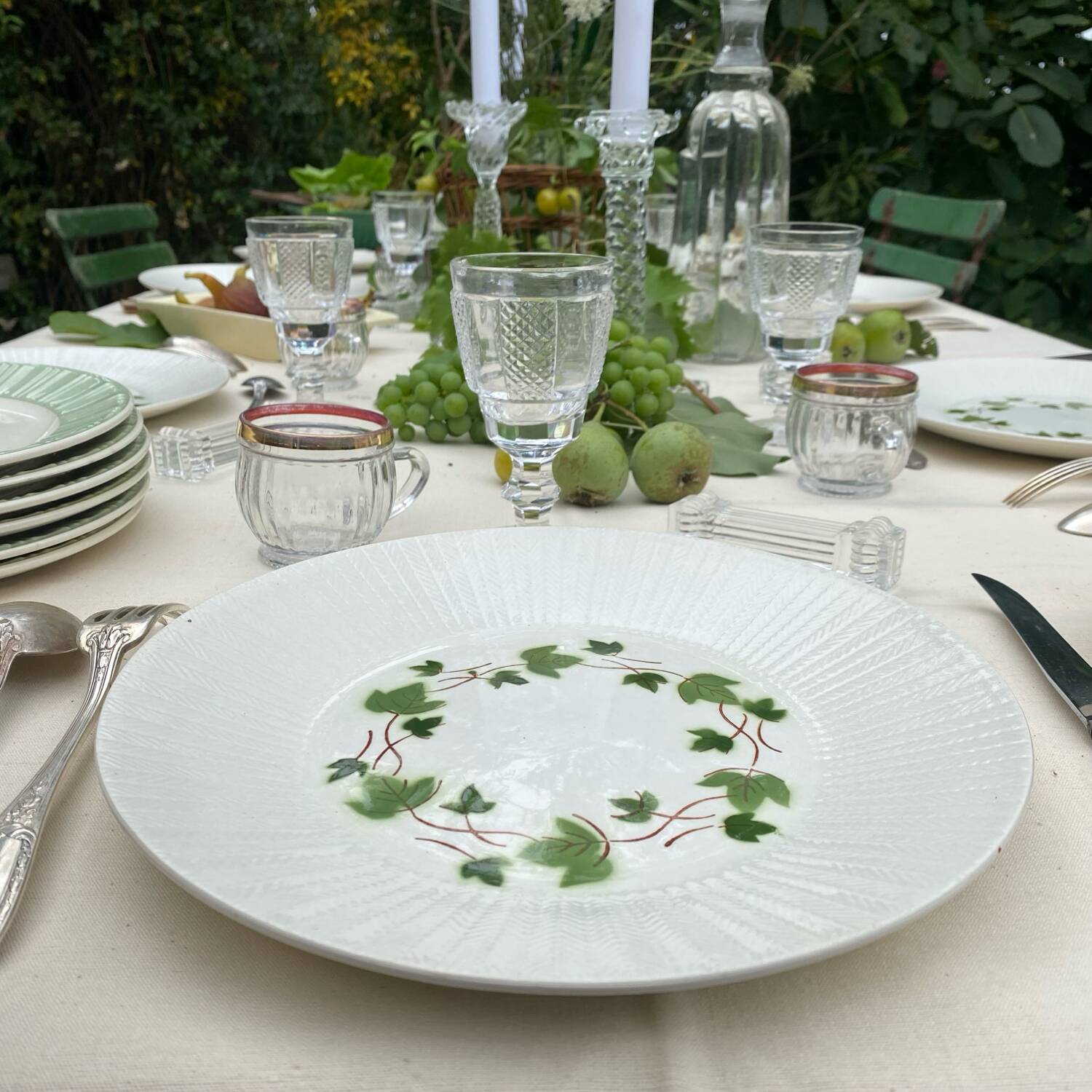Antique dinner plates Saint Amand Ceranord, Bourrasque