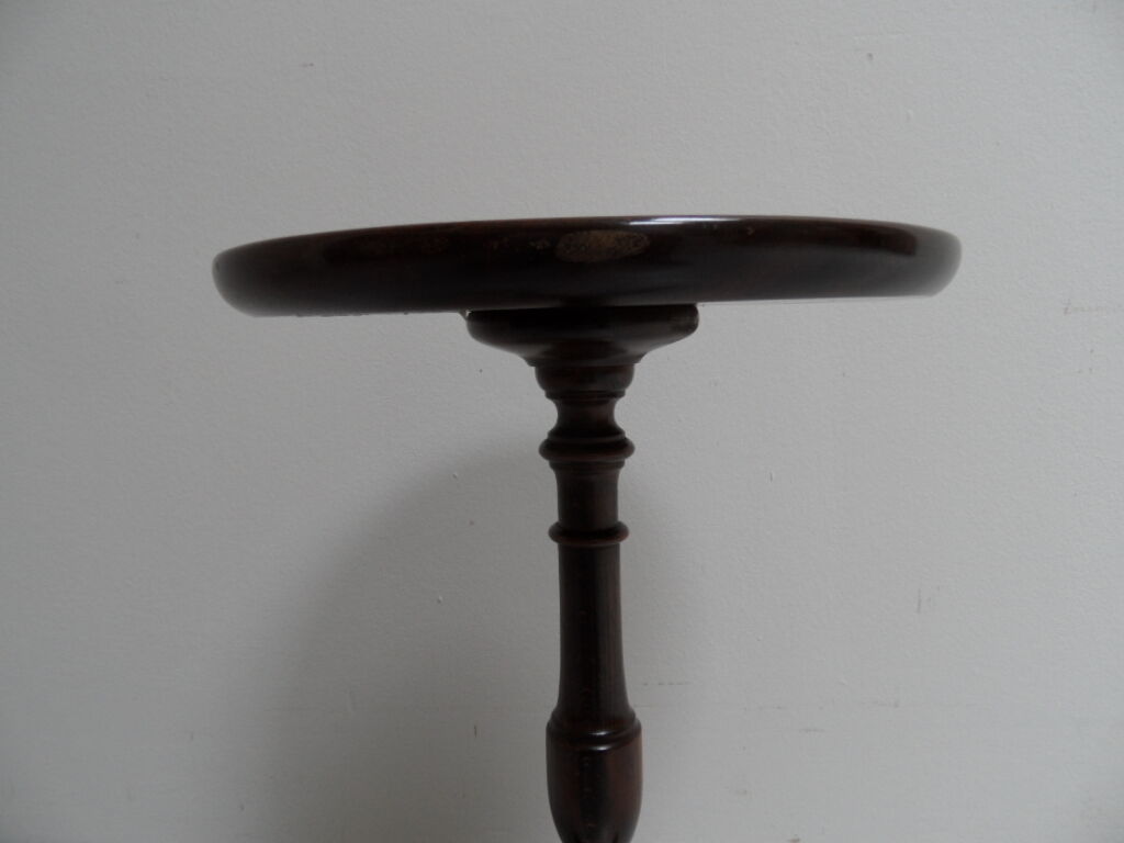 Table d'appoint ronde en acajou vintage