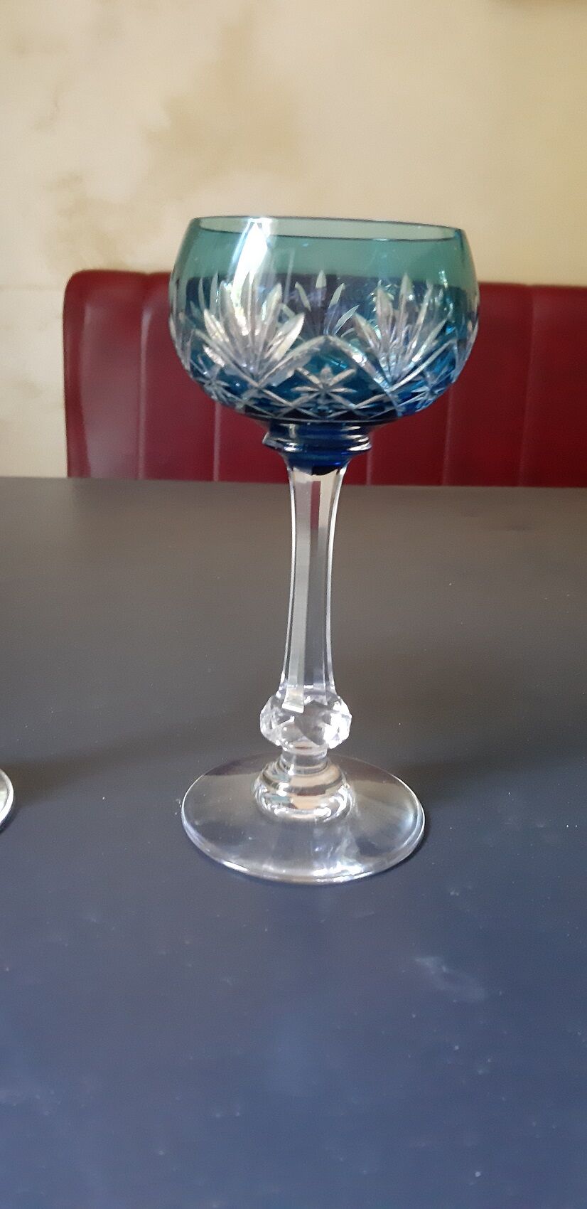 4 crystal glasses Saint Louis