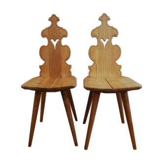 Pair of alsatian chairs