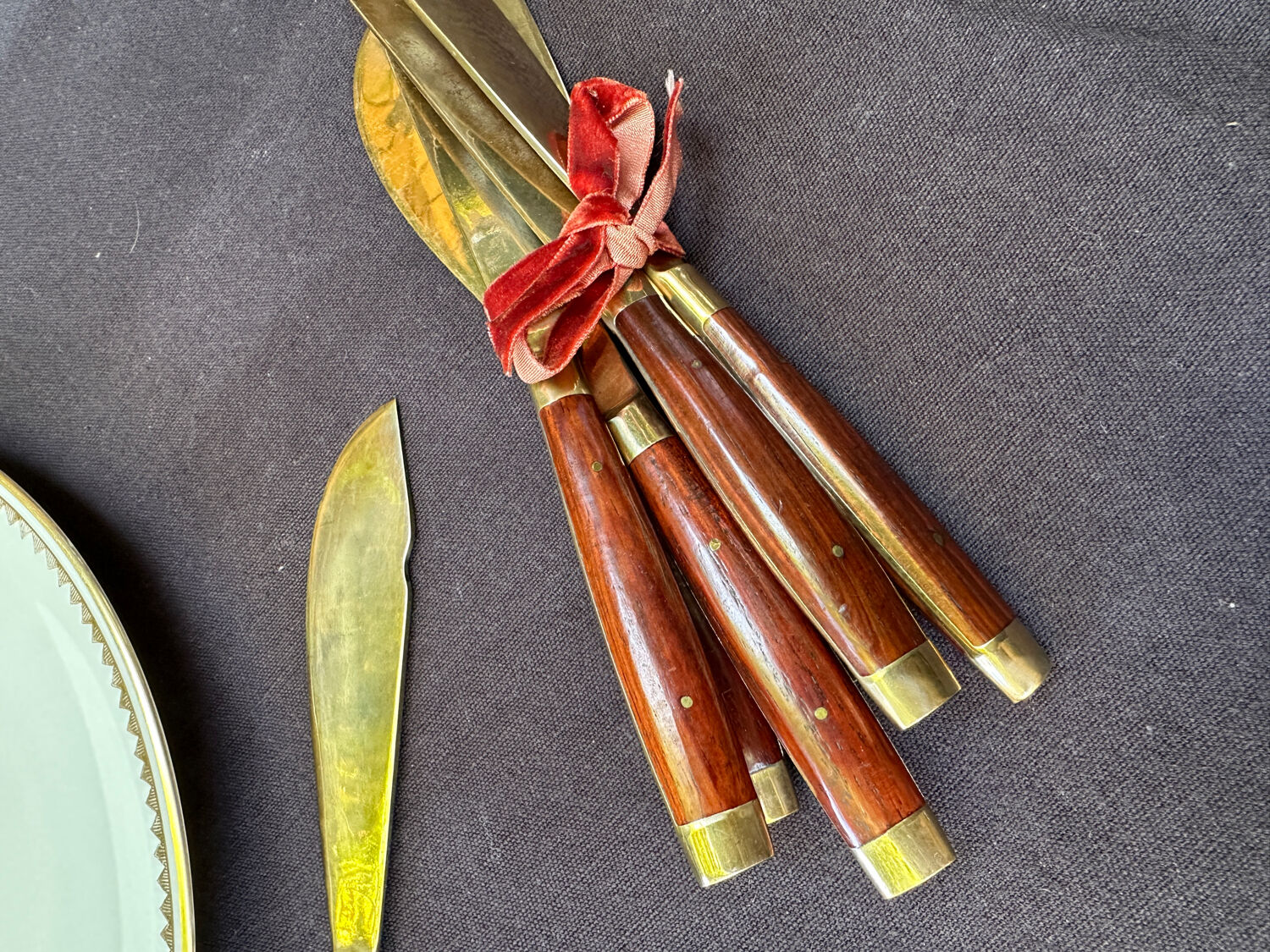 Wood and brass fish service