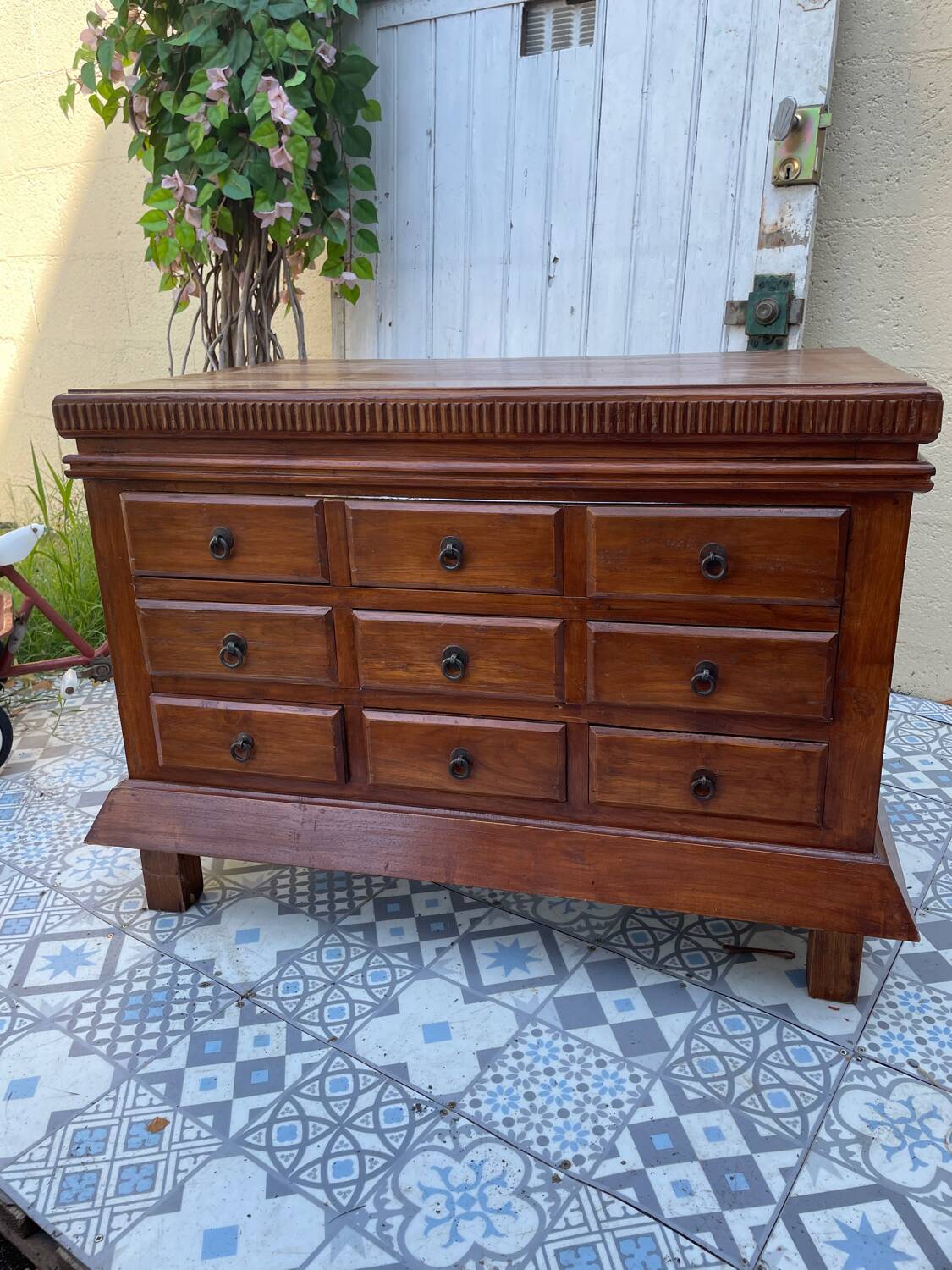 Superbe meuble coffre