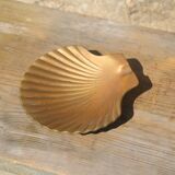 Vintage brass shell tray