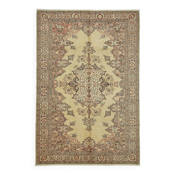 Turkish Wool Vintage Kayseri Rug 197 cm x 287 cm
