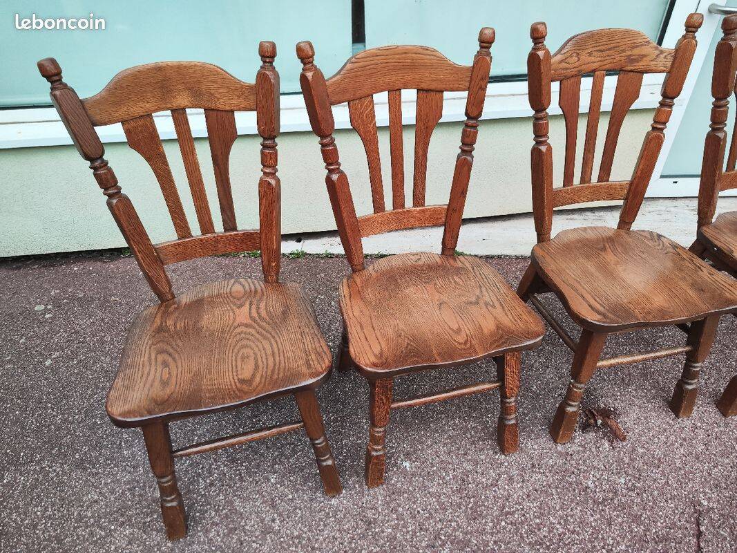 Set of 4 solid wood chairs