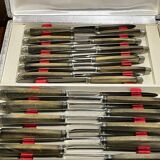 Set de 24 couteaux bakelite acier inoxydable en coffret