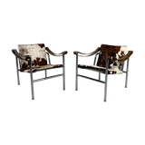 Pair of LC1 cow skin chairs by Le Corbusier for Cassina 1970