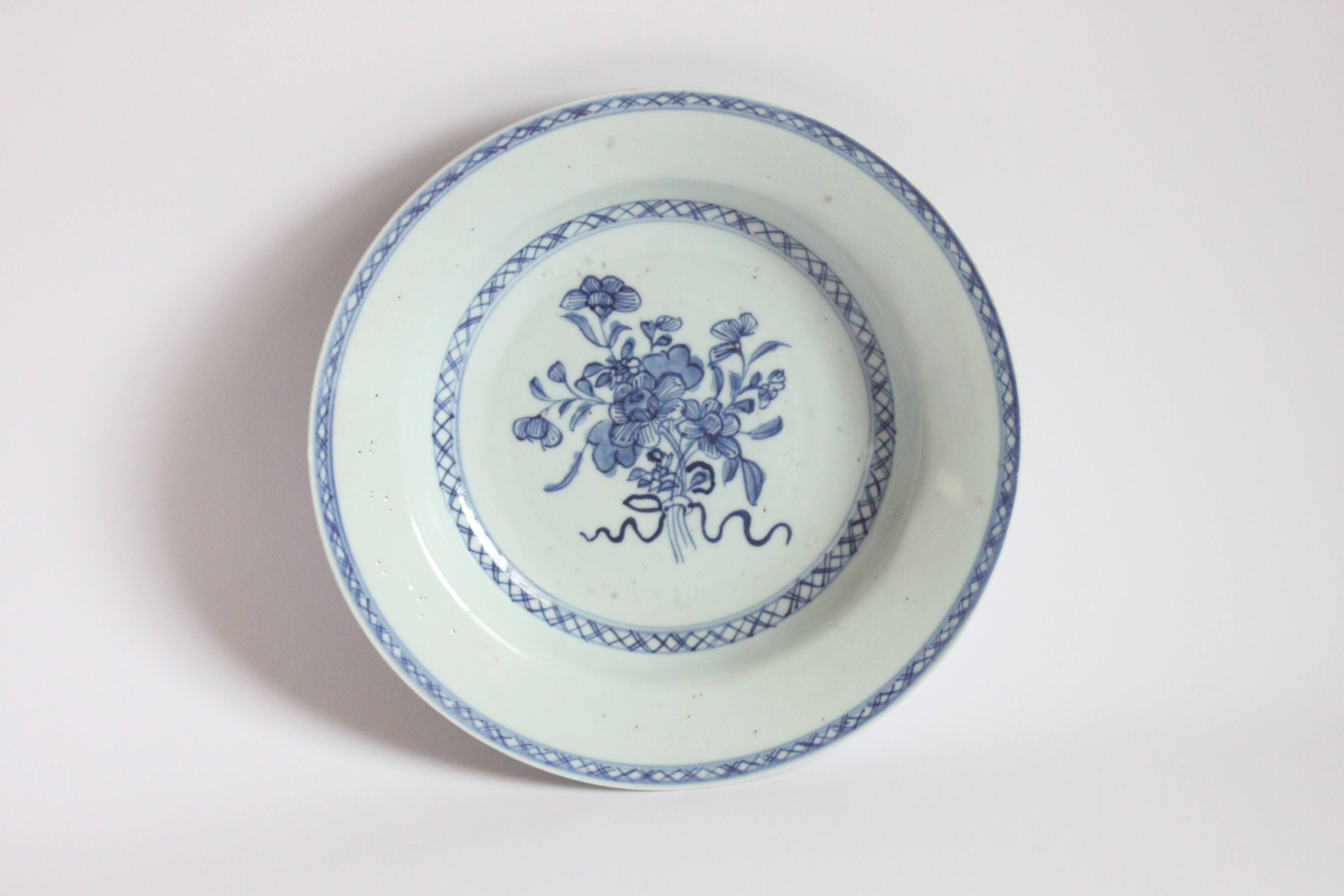 Qianlong export porcelain plate, China 18th