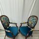 Paire de fauteuils cabriolet retapissés, années 30-40