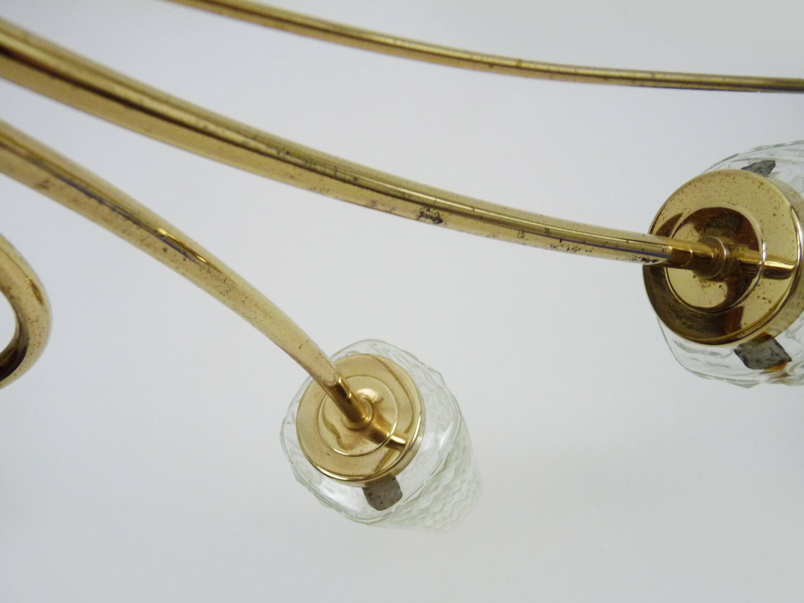 Antique chandelier with 6 branches, 2 red arrows, brass and diamond glass tubes. 70s