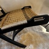 Folding seat