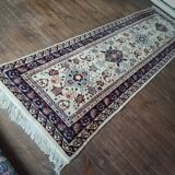 Handmade Pakistani hallway rug 325x94cm