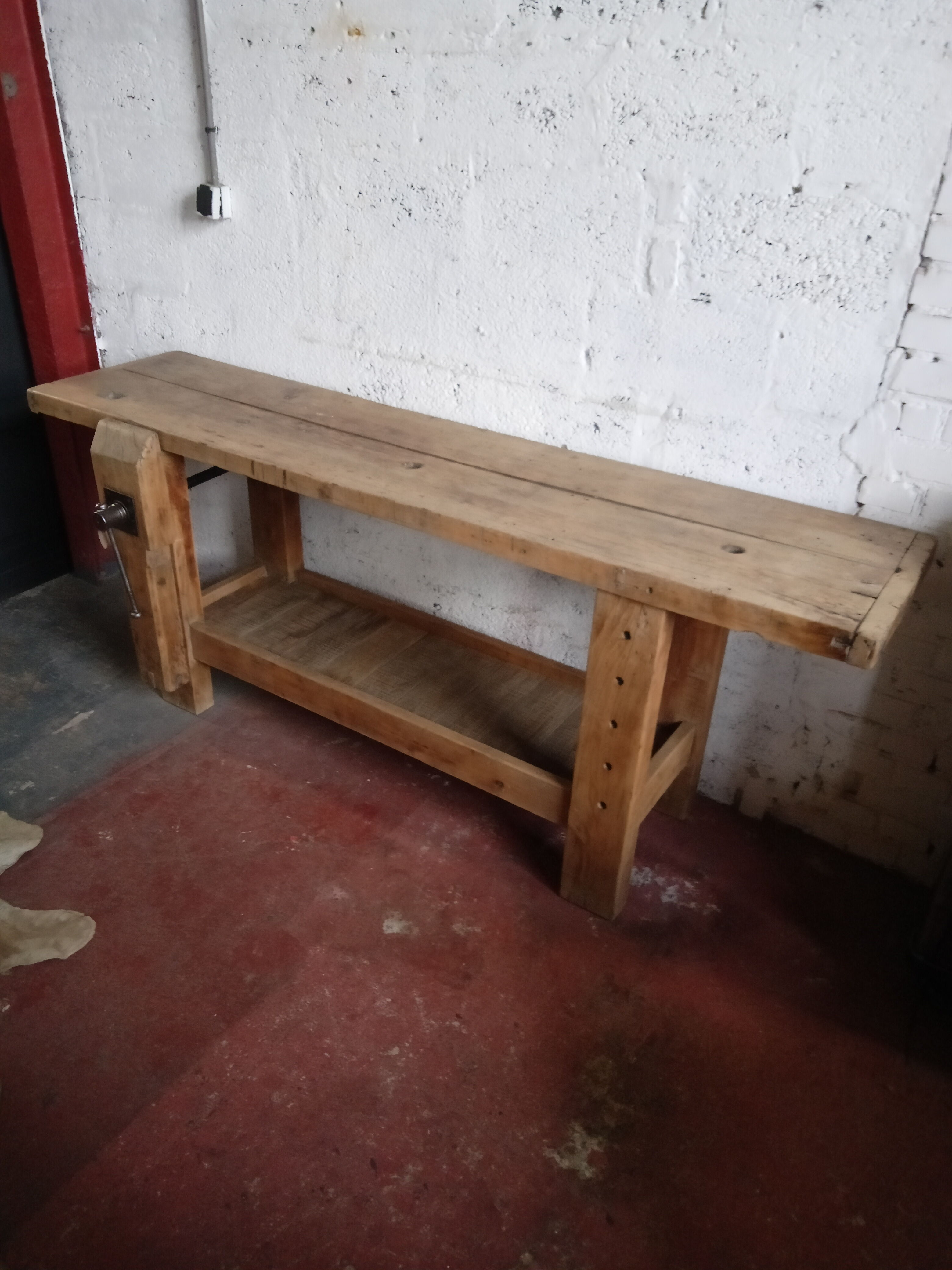 Waxed oak cabinetmaker's workbench