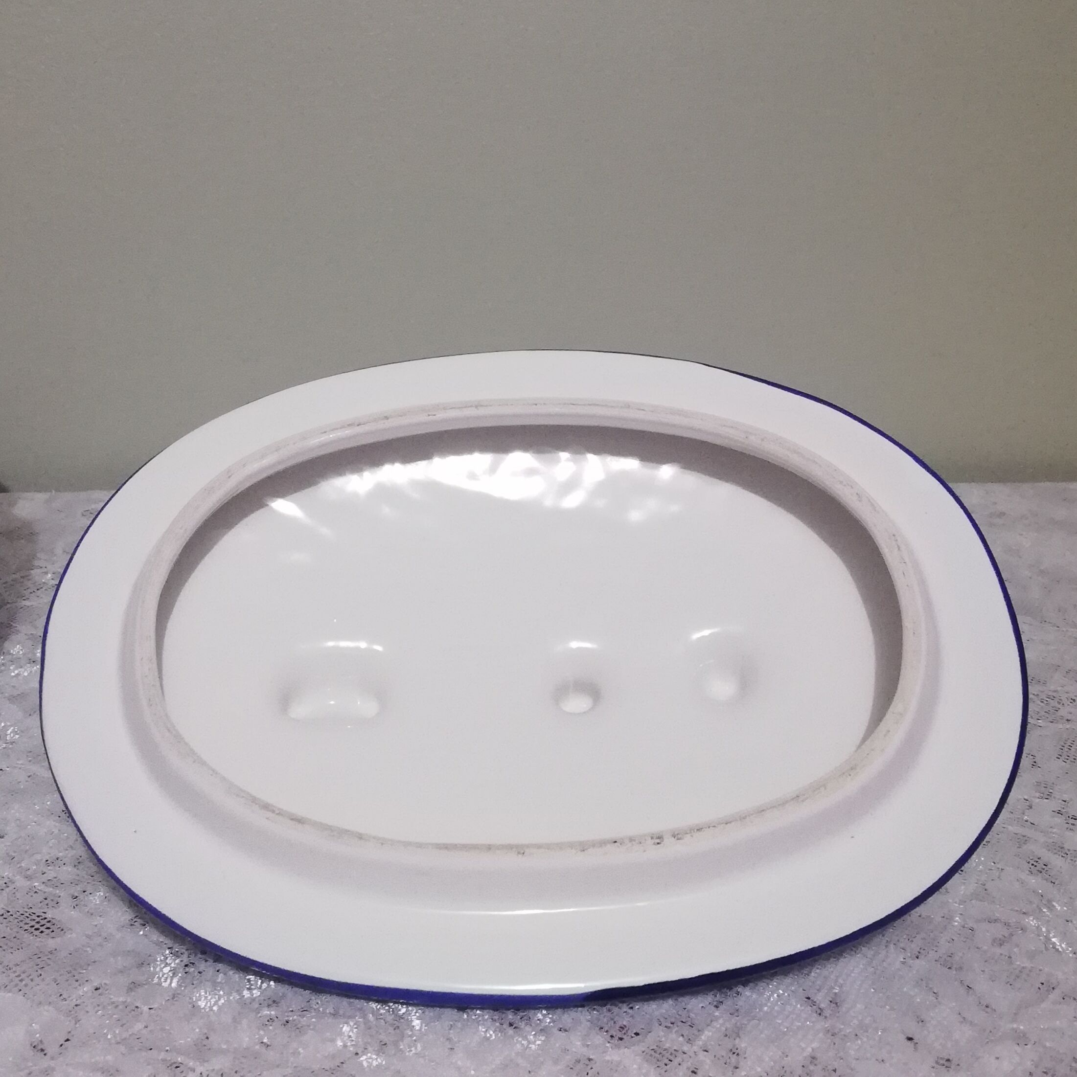 Delft earthenware tureen