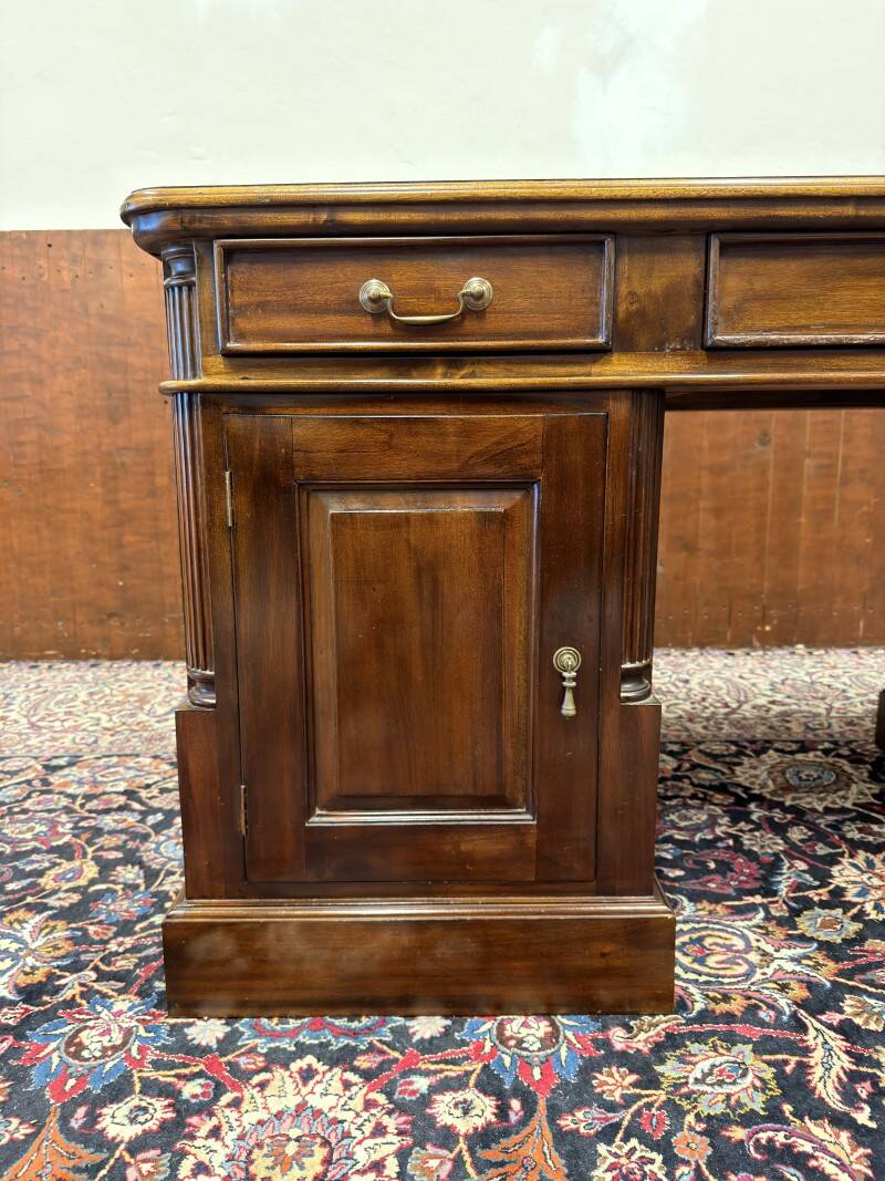 Classic English Chesterfield Desk