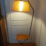 Tripod floor lamp and its tablet. 60s.